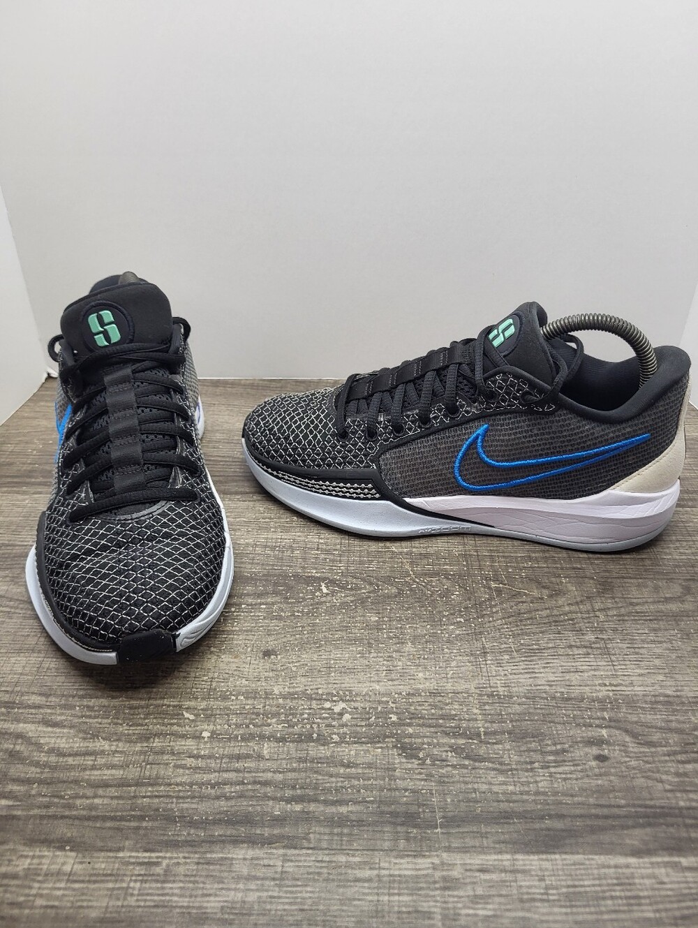 Nike Sabrina 1 Family Bonds FQ3381-001 Women Size 8 Basketball Shoes Sneakers
